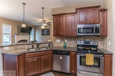 114 Padstone Ct, Dudley, NC 28333 photo 5