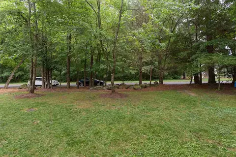 1 Moorefield Ct, Durham, NC 27705 photo 3