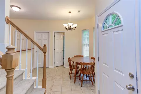 1 Moorefield Ct, Durham, NC 27705 photo 4