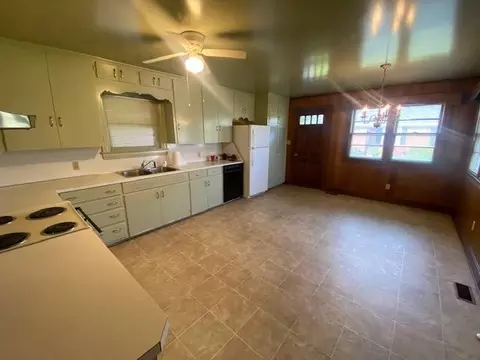1403 N Ellis Ave, Dunn, NC 28334 photo 10