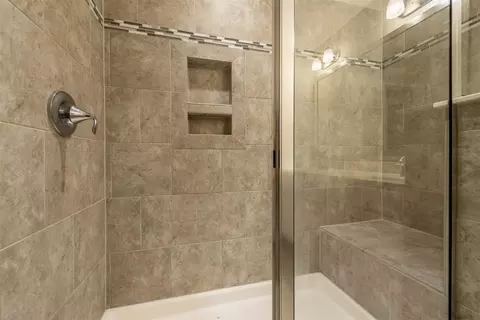 1005 Metropolitan Dr, Durham, NC 27713 photo 14