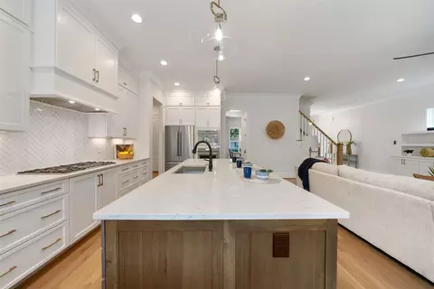 208 Compton Rd, Raleigh, NC 27609 photo 12
