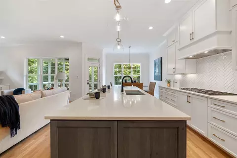 208 Compton Rd, Raleigh, NC 27609 photo 9