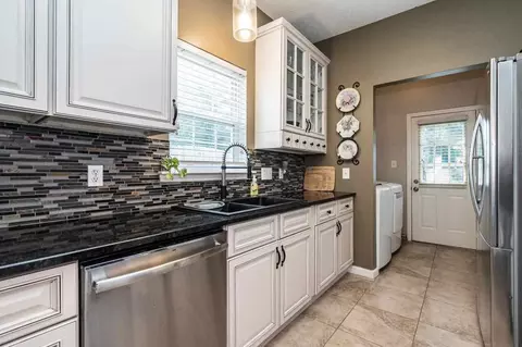212 Highgate Cir, Wake Forest, NC 27587 photo 11