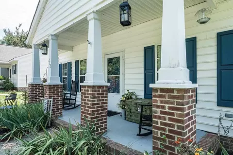 212 Highgate Cir, Wake Forest, NC 27587 photo 2