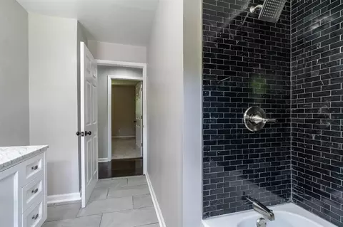 401 Sparella St, Durham, NC 27703 photo 16