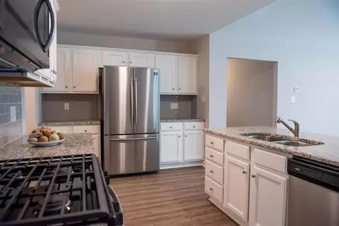 72 Mountain View Dr, Garner, NC 27529 photo 8