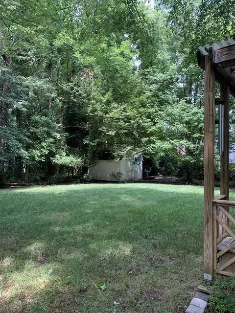 729 Valley Dr, Durham, NC 27704 photo 11