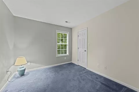 729 Valley Dr, Durham, NC 27704 photo 19