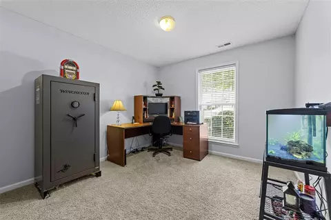 536 Crossview Ln, Durham, NC 27703 photo 17