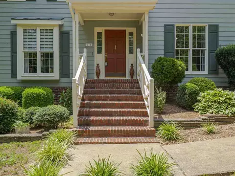 214 Sparrow Dr, Wake Forest, NC 27587 photo 2