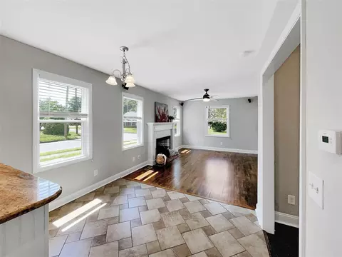 515 E Lee St, Smithfield, NC 27577 photo 10