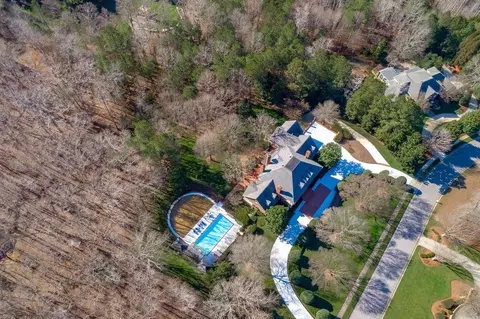 213 Devonbrook Ln, Cary, NC 27518 photo 3