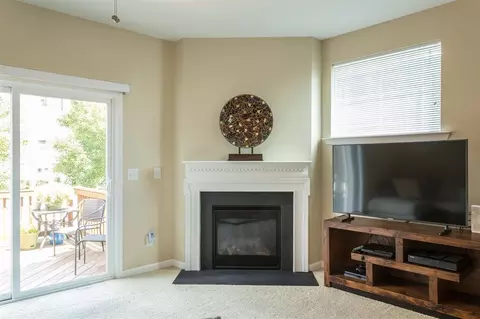 21 Prairie View Ct, Durham, NC 27703 photo 6