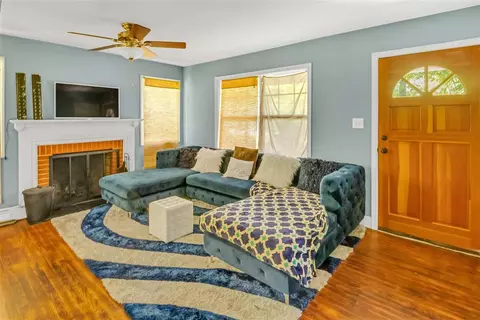 3204 Cole Mill Rd, Durham, NC 27712 photo 6
