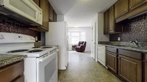6201 Silver Spring Ct, Willow Spring, NC 27592 photo 9
