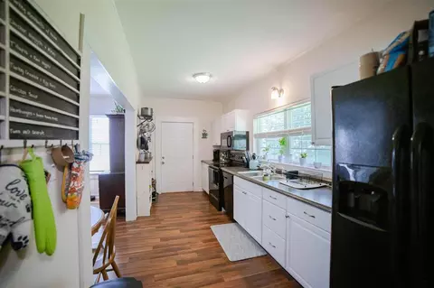 205 W E St, Erwin, NC 28339 photo 7