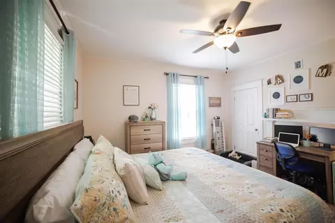 205 W E St, Erwin, NC 28339 photo 9