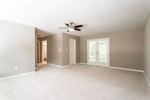 5513 Roslyn Rd, Durham, NC 27712 photo 5