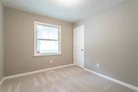 5513 Roslyn Rd, Durham, NC 27712 photo 13