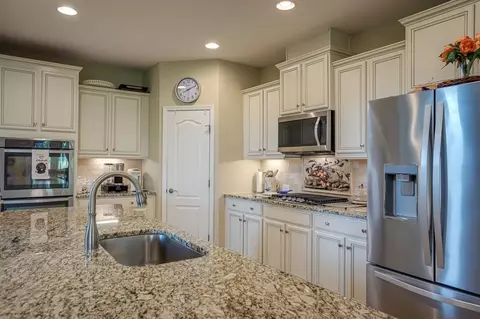 3 Bonsack Ct, Durham, NC 27703 photo 6