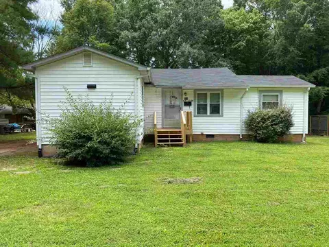 334 E Pine Ave, Wake Forest, NC 27587 photo 1
