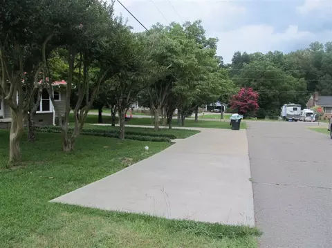 109 E Killiegrey St, Lillington, NC 27546 photo 3