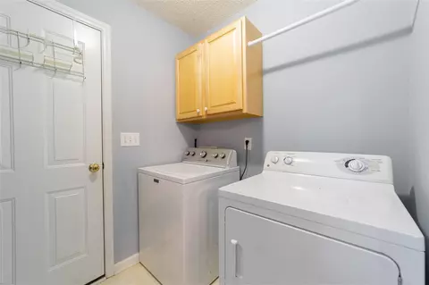 266 Linville Ln, Willow Spring, NC 27592 photo 9