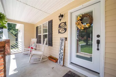 266 Linville Ln, Willow Spring, NC 27592 photo 2