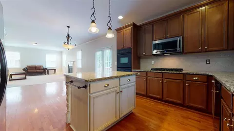 2900 Chatelaine Pl, Raleigh, NC 27614 photo 9