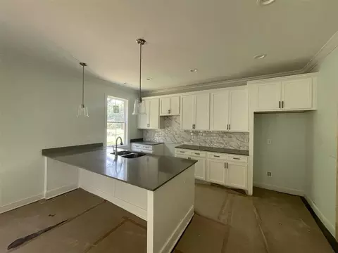 2 Collins St, Franklinton, NC 27525 photo 2