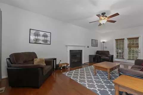 4904 Redgrass Cir, Garner, NC 27529 photo 8