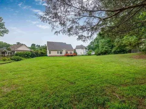 802 Oak Dr, Durham, NC 27705 photo 6