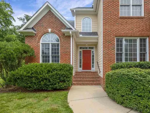 802 Oak Dr, Durham, NC 27705 photo 3