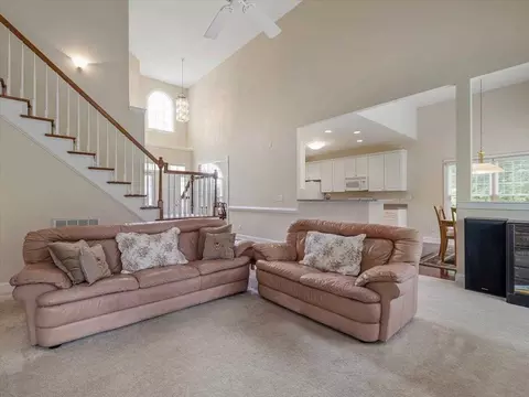 802 Oak Dr, Durham, NC 27705 photo 13