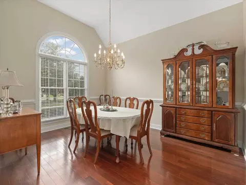 802 Oak Dr, Durham, NC 27705 photo 10
