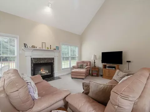 802 Oak Dr, Durham, NC 27705 photo 12