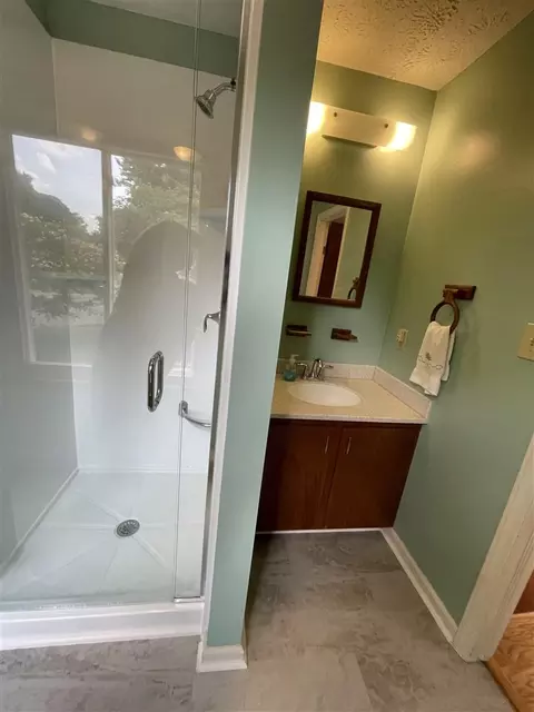 102 Wesker Cir, Durham, NC 27703 photo 20