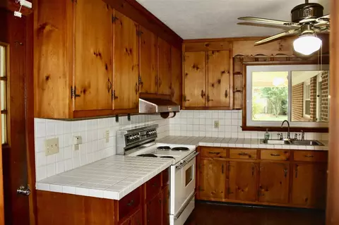 2705 Fairlawn Rd, Durham, NC 27705 photo 7