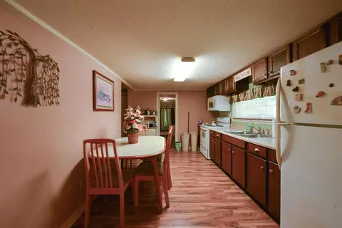 402 Wondertown Dr, Erwin, NC 28339 photo 7