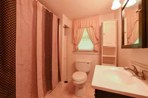 402 Wondertown Dr, Erwin, NC 28339 photo 13