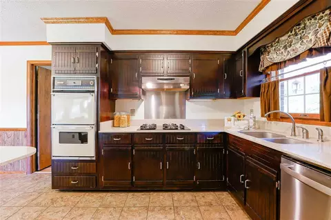 5574 Raleigh Rd, Benson, NC 27504 photo 9