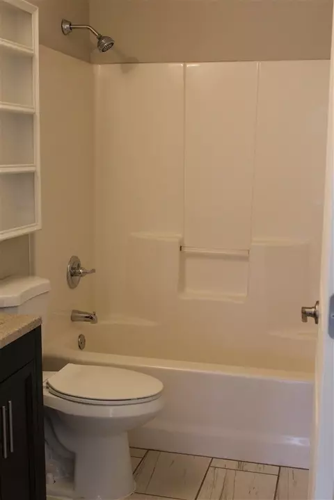216 Cloverdale Dr, Durham, NC 27703 photo 22