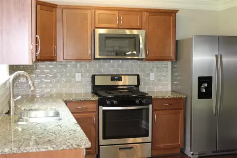 216 Cloverdale Dr, Durham, NC 27703 photo 10