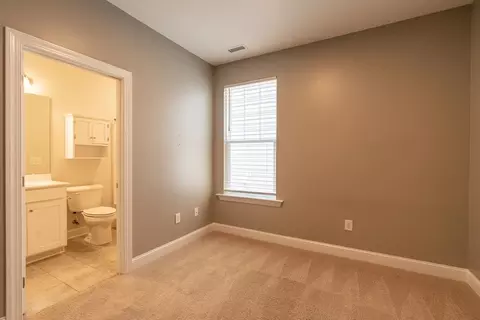 305 Silverhawk Ln, Durham, NC 27703 photo 10