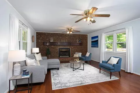 26 Fellowship Dr, Durham, NC 27704 photo 3