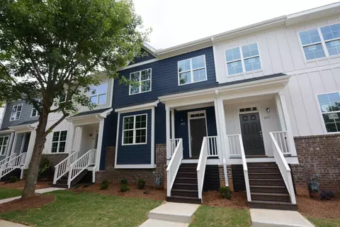 814 Laurel Gate Dr, Wake Forest, NC 27587 photo 1