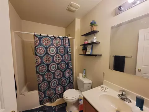 709 Raynor St, Durham, NC 27703 photo 13