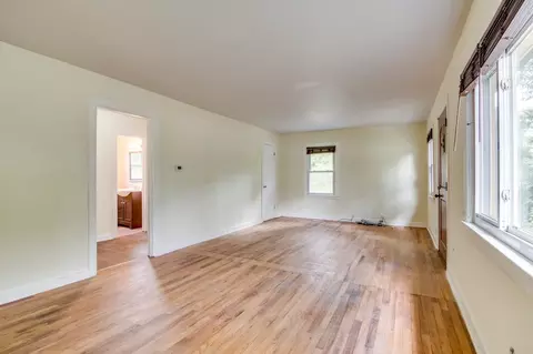 3112 Dearborn Dr, Durham, NC 27704 photo 9