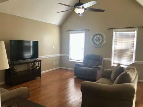 145 Brett Cir, Benson, NC 27504 photo 9